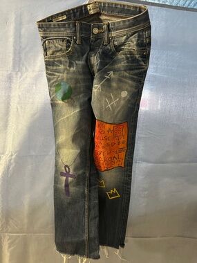 Jack and Jones Blue regular fit Capri Jeans with Painted Patches